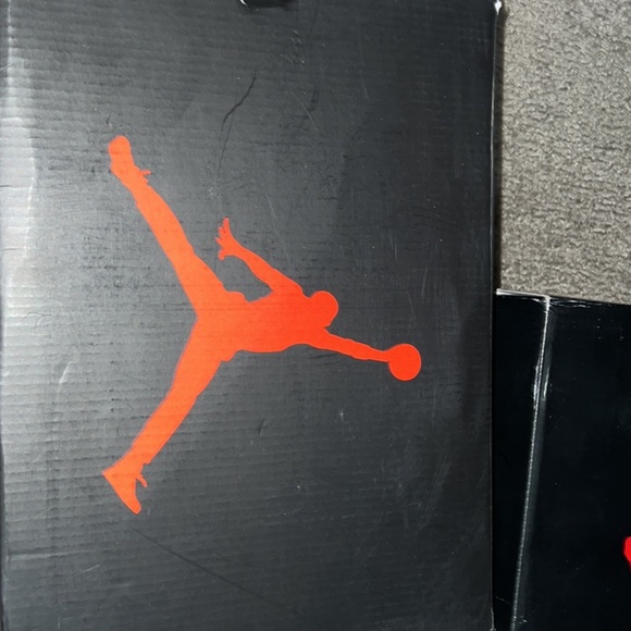 Two pairs of Jordan’s main image 10